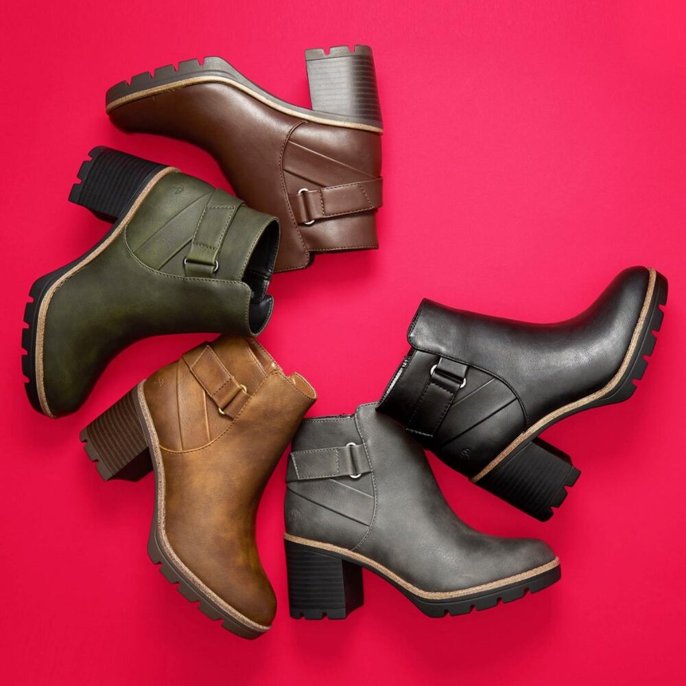 Naturalizer Maren Water-Repellent Heeled Bootie in Black